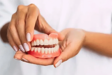 How to Choose the Right Dentures for You How to Choose the Right Dentures for You