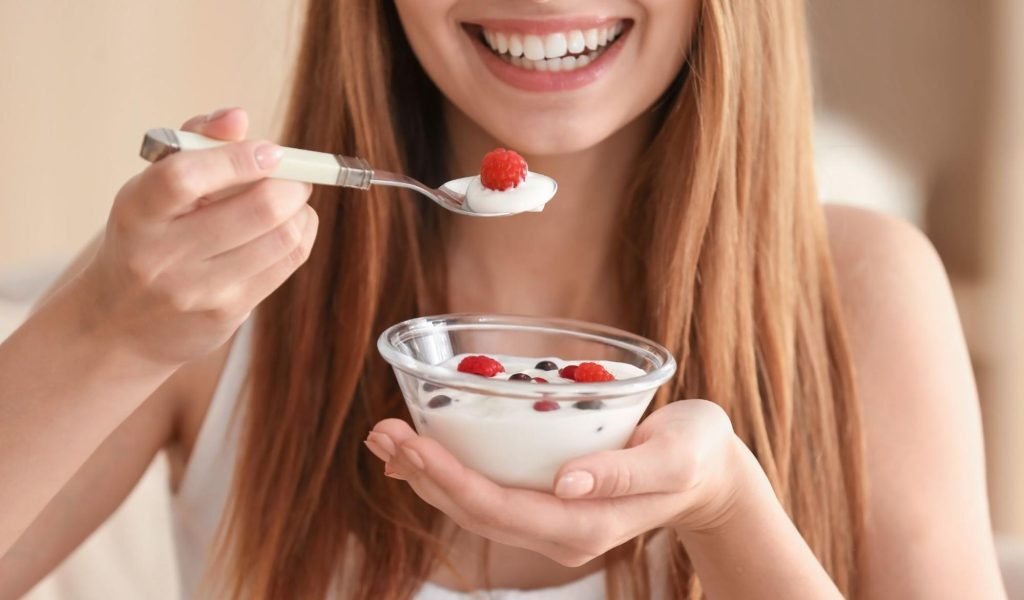 The Best Foods for Natural Teeth Whitening